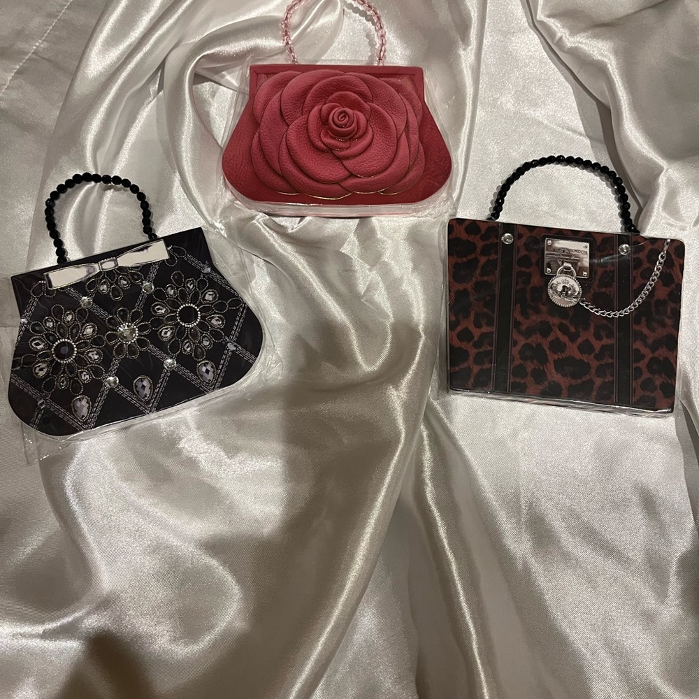 Brighton Note Pads shaped like cute purses lSet of 3.  NWT